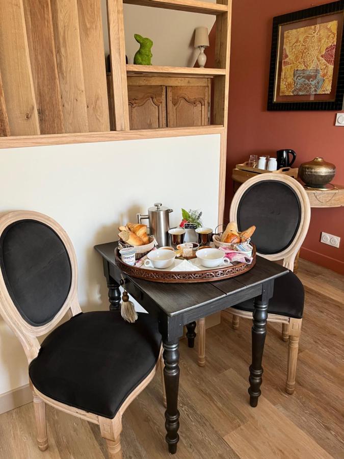 Les Nord'Mandines Hotel Трувил сюр Мер Екстериор снимка